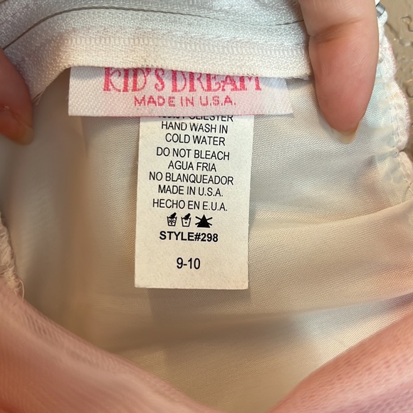 Kids Dream dress, size 9/10. Worn once for a wedding as the flower girl - Picture 3 of 4